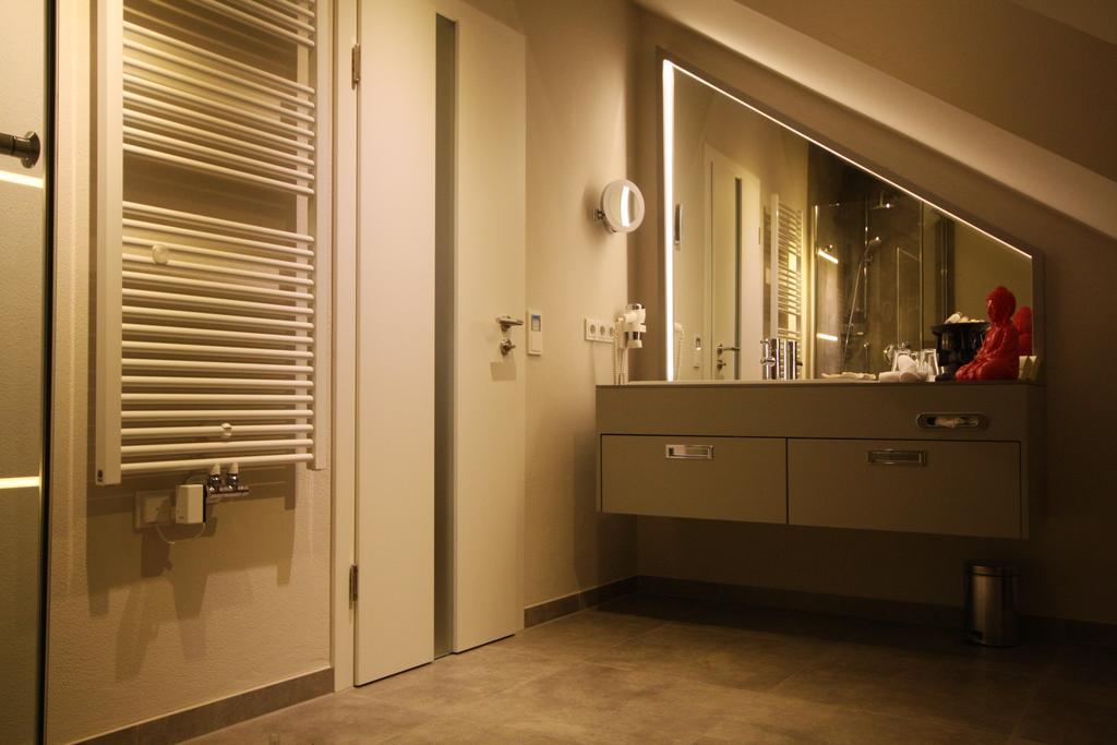 Hotel VIII Регенсбург Экстерьер фото